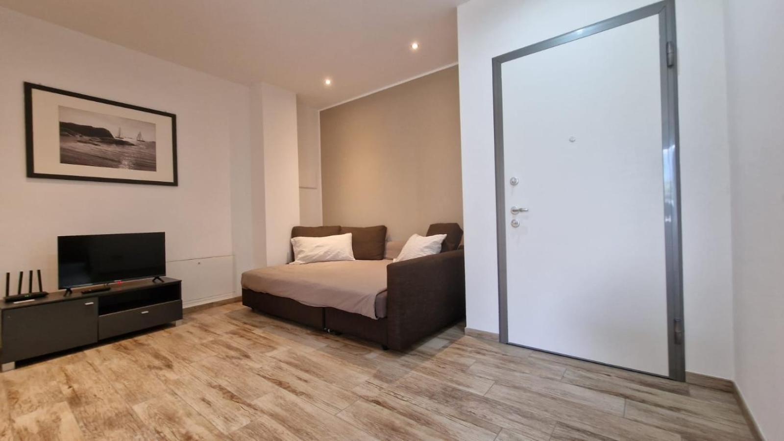 Apartamento Casa Lina Tirano Exterior foto