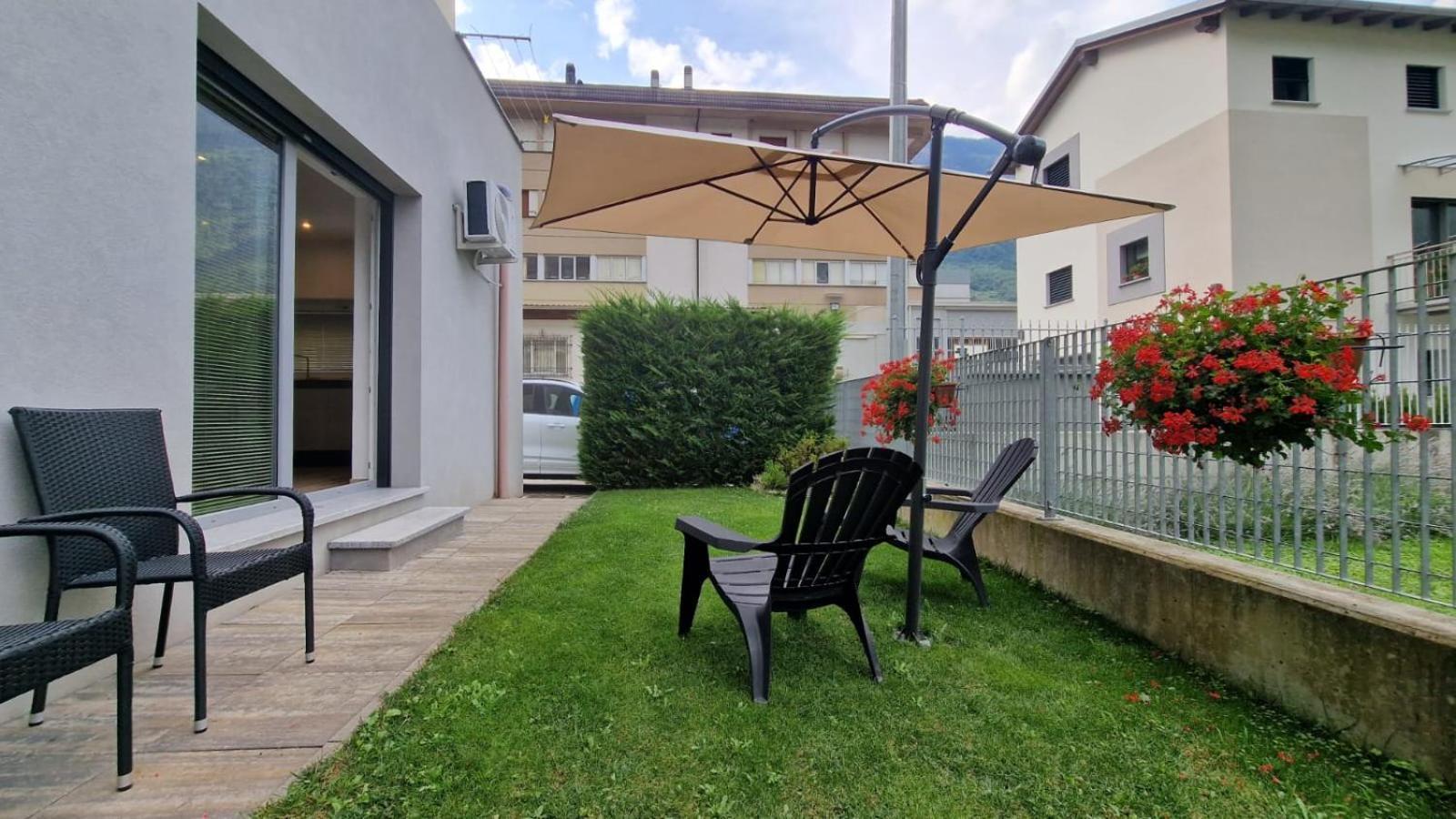 Apartamento Casa Lina Tirano Exterior foto